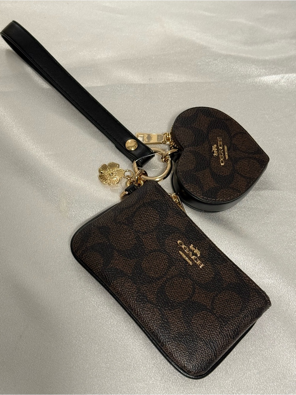 Coach Signature PVC Heart Wristlet Coin Purse Wallet Set Walnut Black CEO28 - Picture 2 of 5